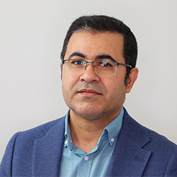 عکس مدیرعامل 250